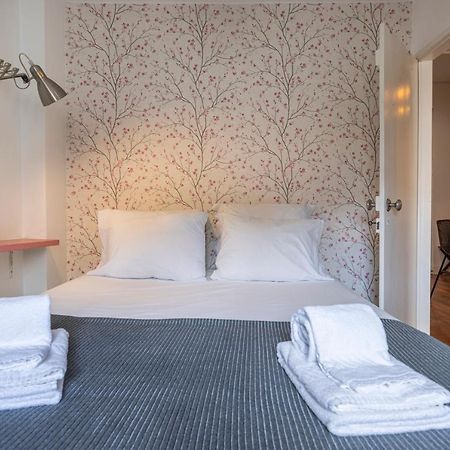 Alfama 2Bdr Duplex Apartment W/ Balcony By Lovelystay Lisboa المظهر الخارجي الصورة