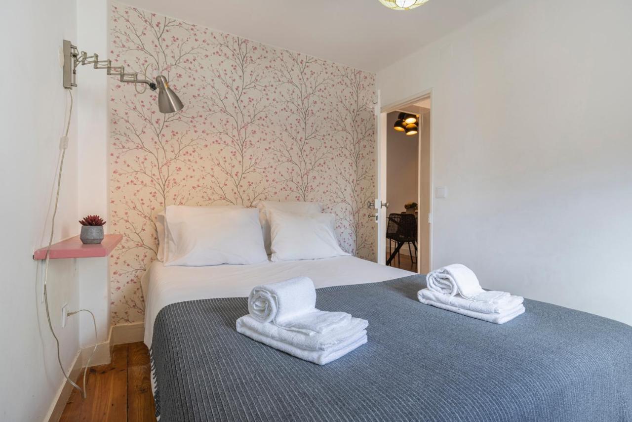 Alfama 2Bdr Duplex Apartment W/ Balcony By Lovelystay Lisboa المظهر الخارجي الصورة