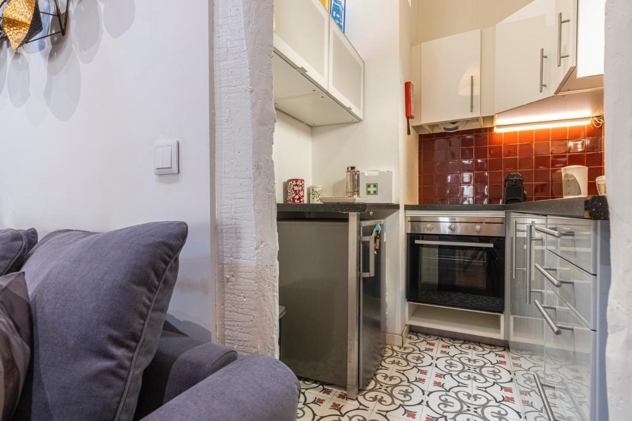 Alfama 2Bdr Duplex Apartment W/ Balcony By Lovelystay Lisboa المظهر الخارجي الصورة