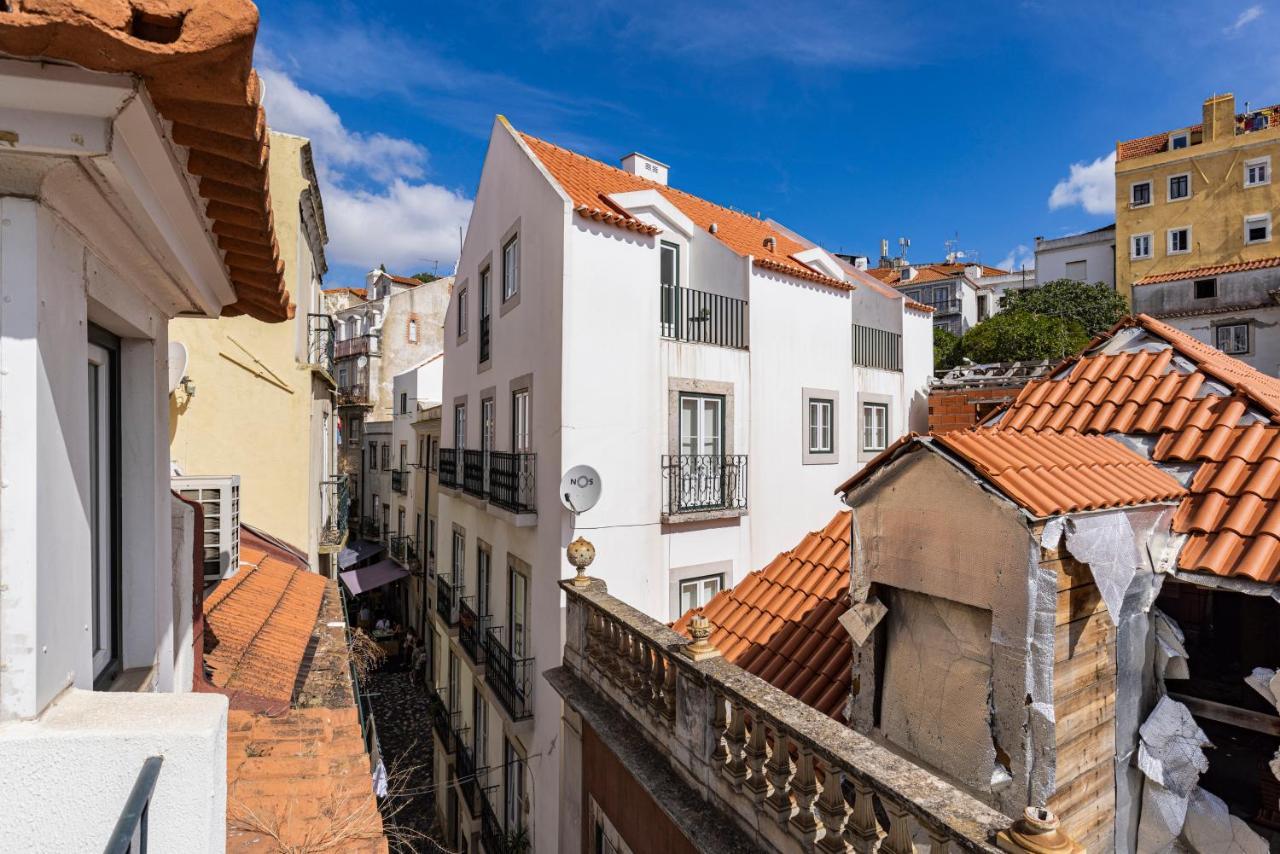 Alfama 2Bdr Duplex Apartment W/ Balcony By Lovelystay Lisboa المظهر الخارجي الصورة