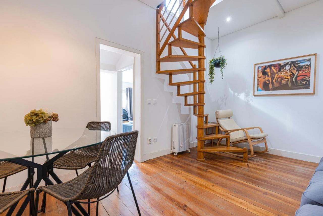 Alfama 2Bdr Duplex Apartment W/ Balcony By Lovelystay Lisboa المظهر الخارجي الصورة
